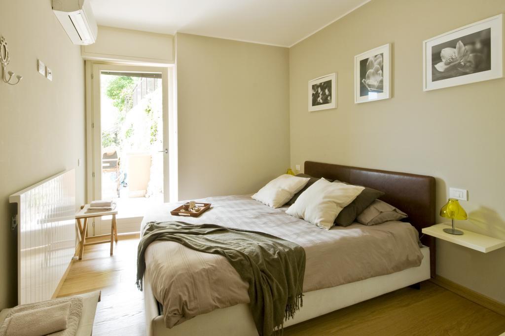 5 Luxury Laglio Apartments-By Italian Apartments Номер фото